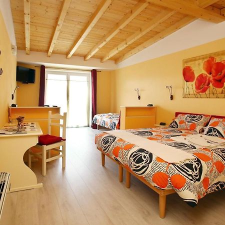 B&B La Vecchia Tipografia - Lago D'Idro Ponte Caffaro Zewnętrze zdjęcie